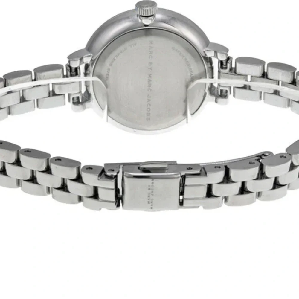 Marc Jacobs Women's Silver Dial Stainless Steel Quartz Watch